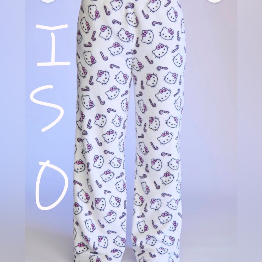 MAJOR ISO FOREVER 21 X HELLO KITTY PAJAMAS